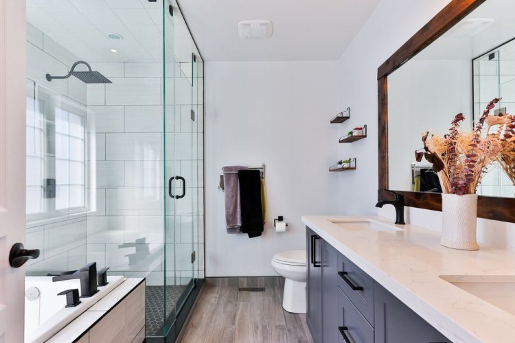 Transform Your Space with the Best Bathroom Remodeling Contractors – Builders Squad